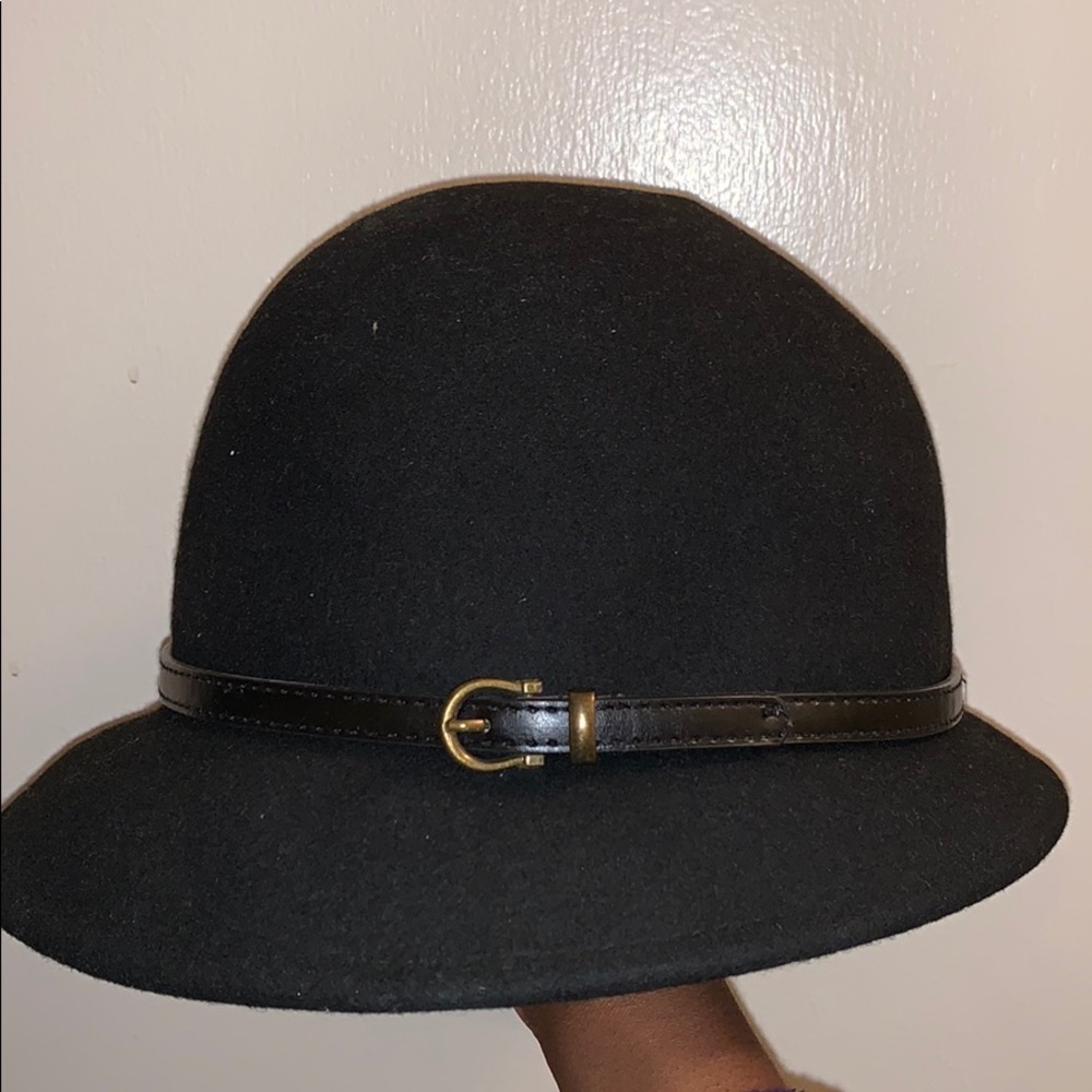Women Black hat